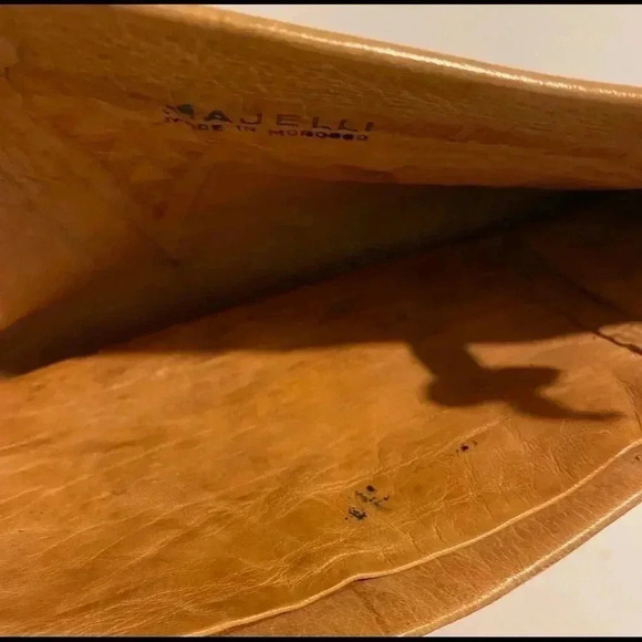 Handmade print embroidery leather shoulder bag - Picture 7 of 8